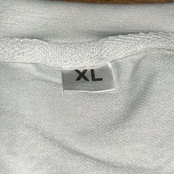 Festive Snowman Holiday Sweater Size X-Large - Picture 4 of 4